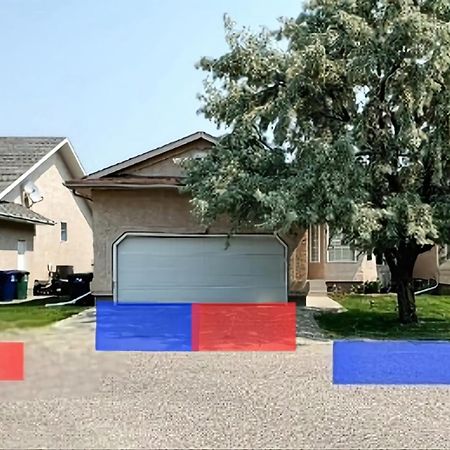 Saskatoon Lashyn Cove Homestay Exterior photo