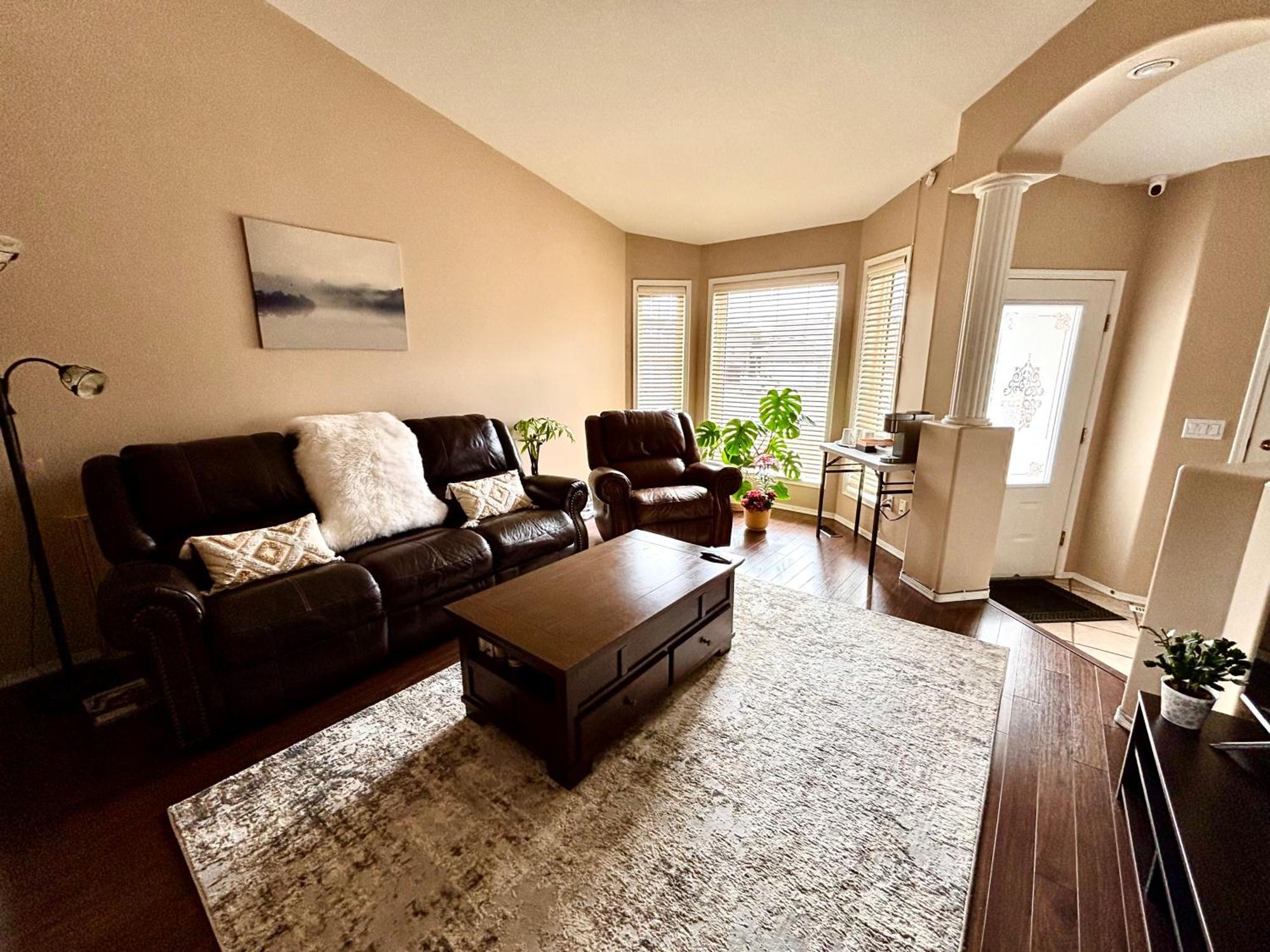 Saskatoon Lashyn Cove Homestay Exterior photo